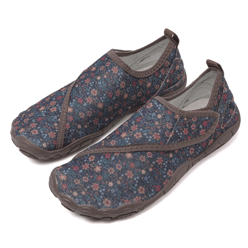 Solyn-Navy Floral